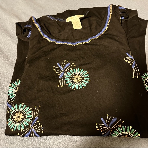 Tank Style Plus size Black Sequin Top - Picture 5 of 9